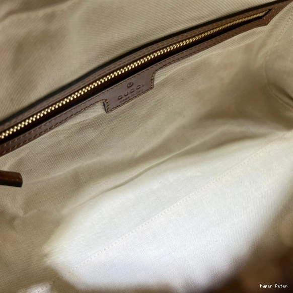 Hyper Peter leather matelassé GUCCI handle GG bag top 0821